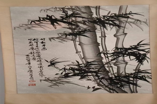 一位来住上海市嘉定区的张老师，有一些藏品和老物件，急需出手，有意者联系，价格好商量。。