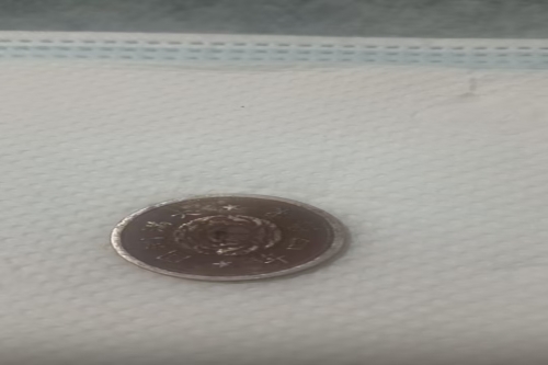 一位来自黑龙江的许老师，有一些藏品和老物件，急需出手，有意者联系，价格好商量。